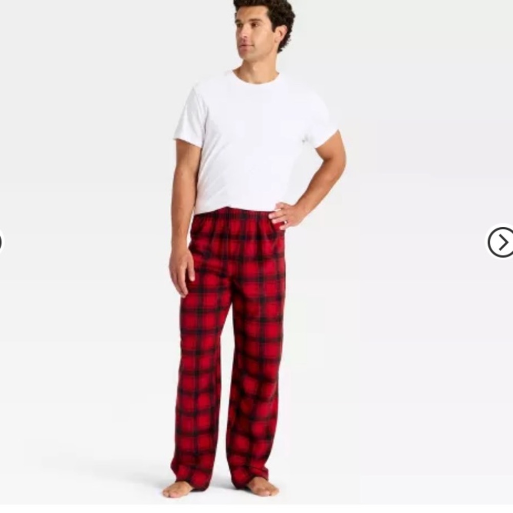 FRUIT OF THE LOOM Men’s Drawing Red Checkered Fleece Sleeping Pants | M (32-34)